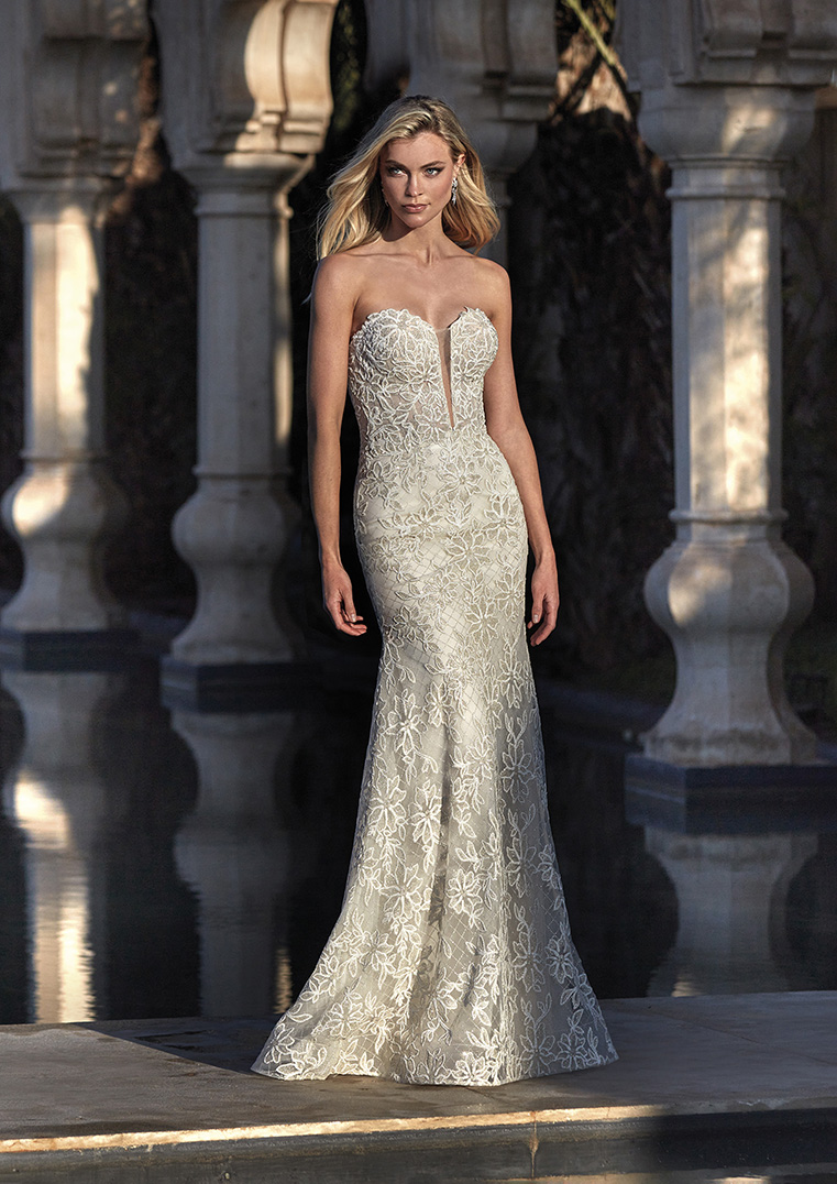Pronovias — Zendaya