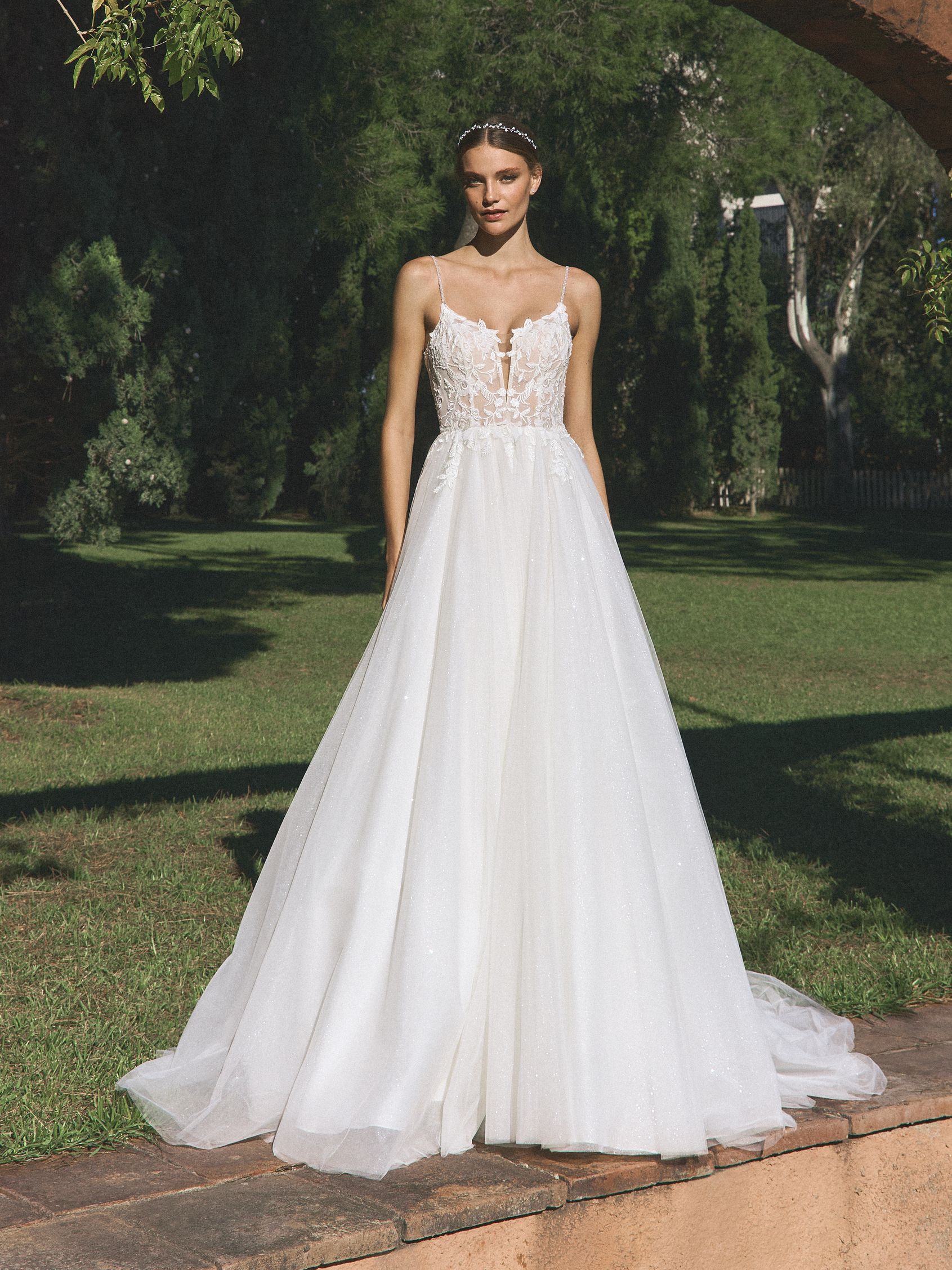 Pronovias — Otimo