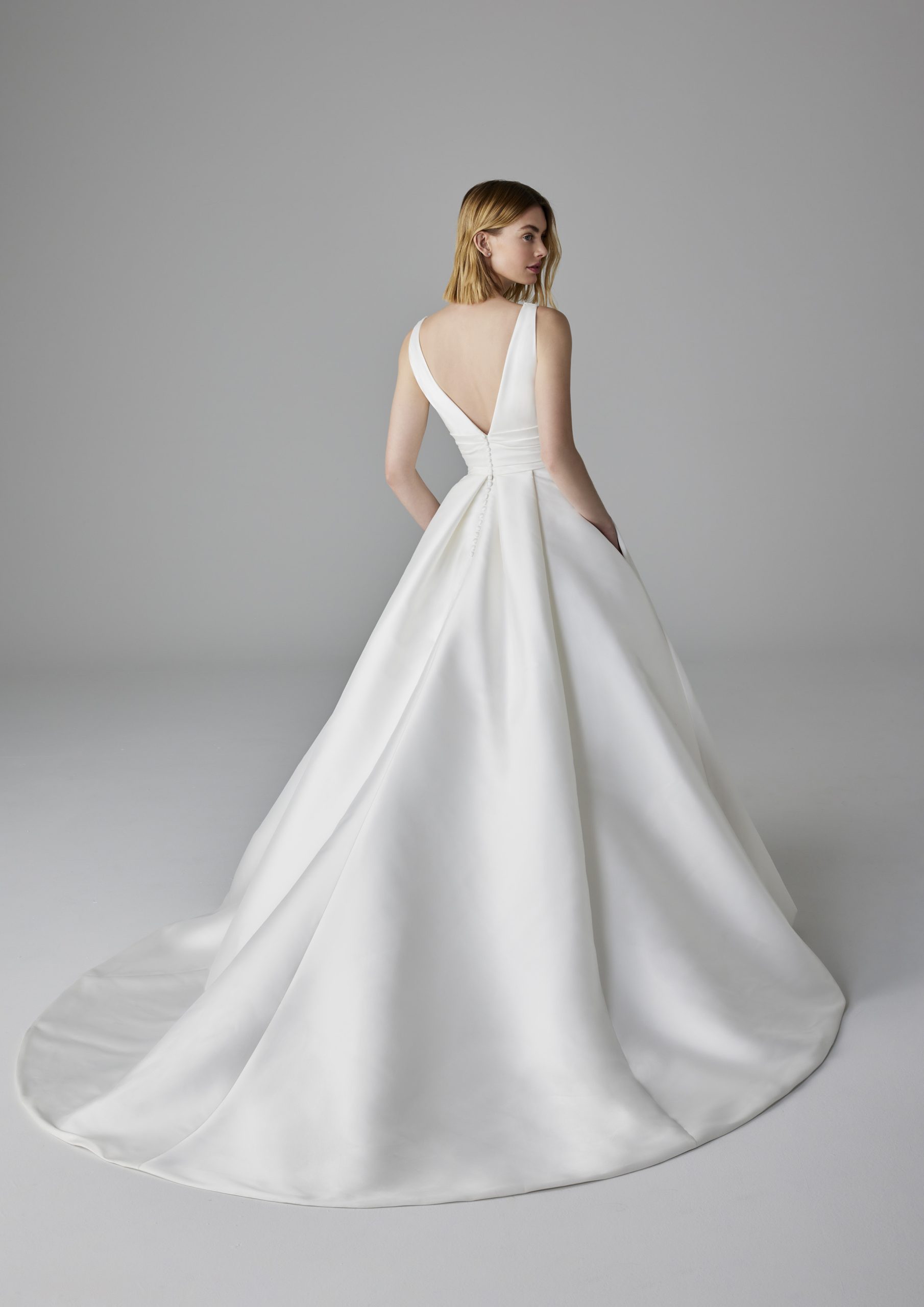 Pronovias — Lumineuse